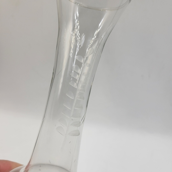 Vintage Etched Clear Floral Vase - Picture 3 of 5
